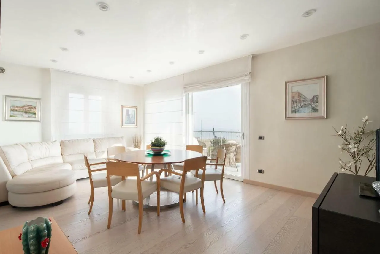 Immobiliare Jvl - Shopping Center Apartment Lido di Jesolo 0*,  Italy