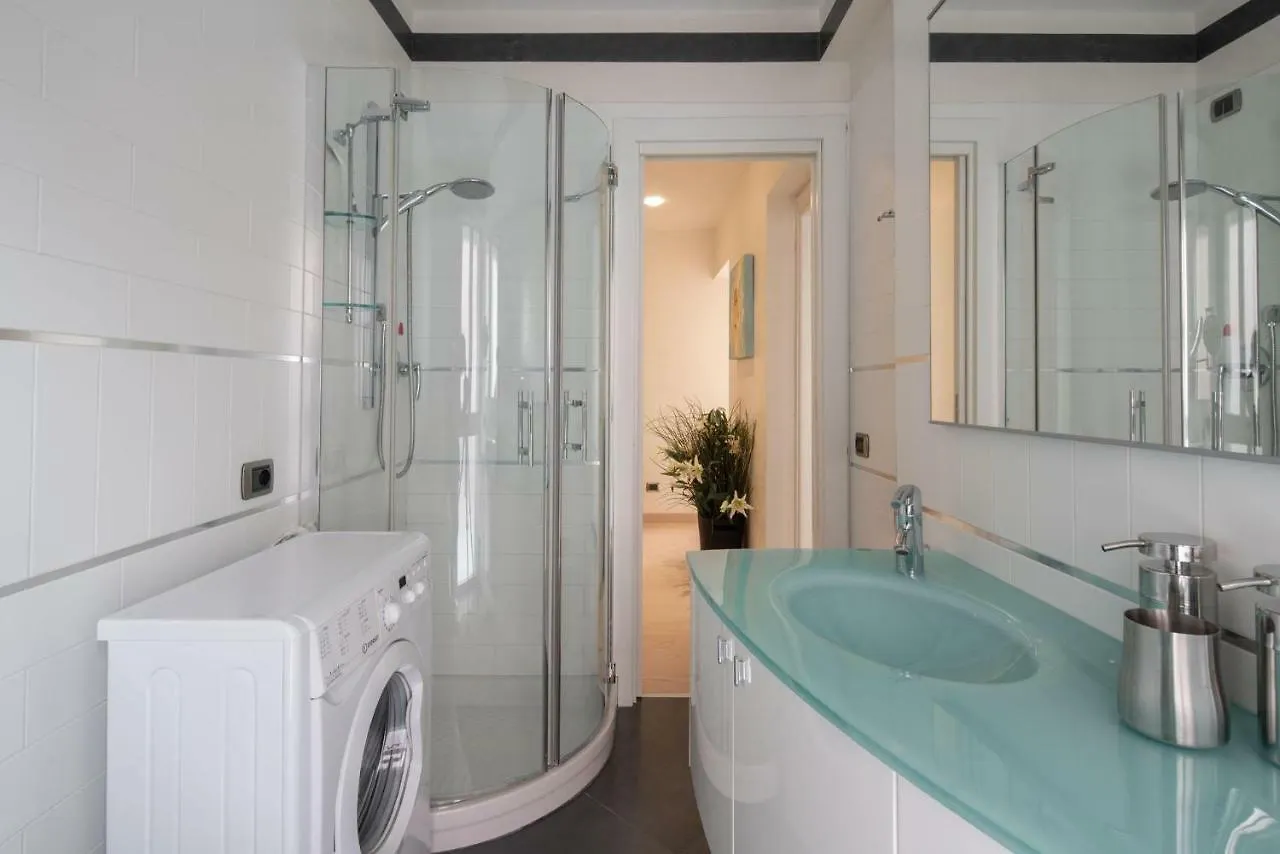 Immobiliare Jvl - Shopping Center Apartment Lido di Jesolo 0*,